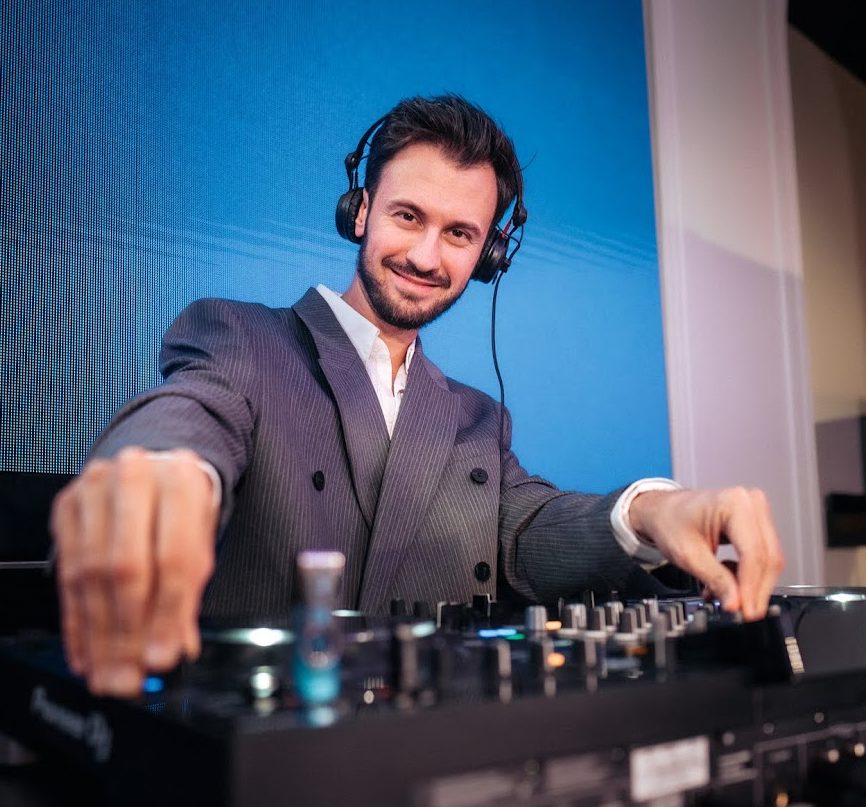 DJ – music for corporate and private events
