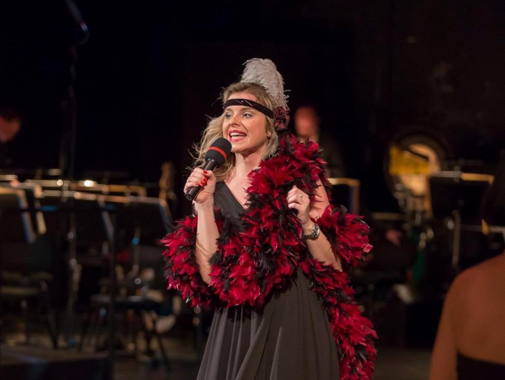 host at a ball – Vendula Fialová
